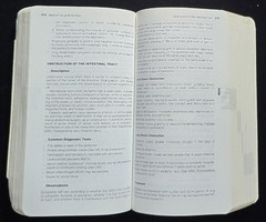 Vintage 1986 Clinical Nursing Handbook – RN Nurse Study Guide – Lippincott book