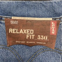 Vintage Levis 550 Jeans Mens 42×32 Light Blue Wash Relaxed Fit Tapered Denim