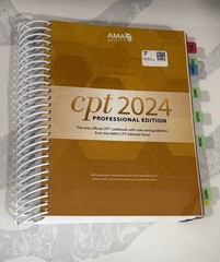 CPT 2024 Professional Edition Codebook CPT coding AMA ISBN 9781640162846