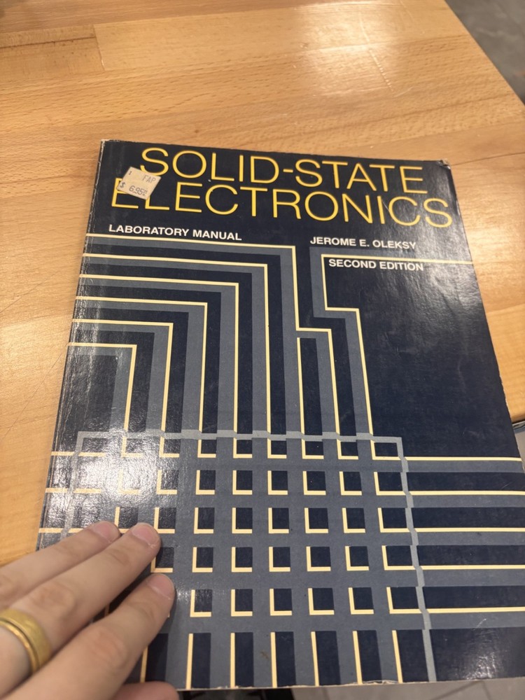 Electronics Technology Ser.: Basic Circuits Manual by Teresa A. Meade (1990,…