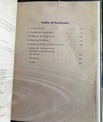 Perfection Learning–Reading Essentials in Science Lot of 8 HC–Various Authors