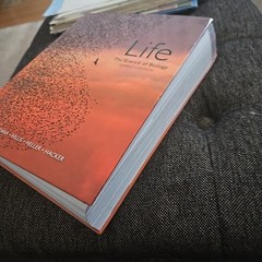 Life: The Science of Biology (hardcover)