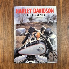 Harley-Davidson : A Worldwide Love Affair And The Legend Two Book Bundle