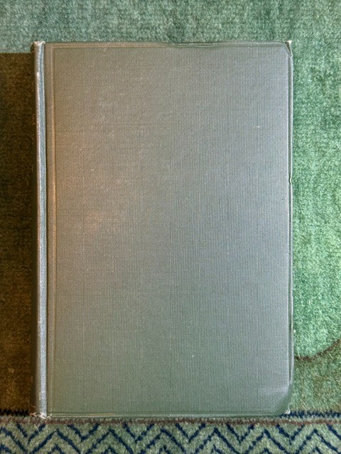 THE THEORY OF THE LEISURE CLASS by Thorstein Veblen (1908)